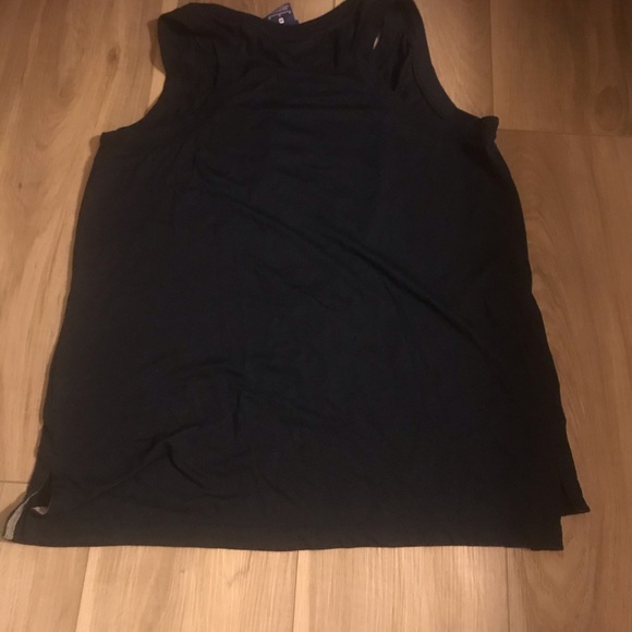 Top - Picture 4 of 4